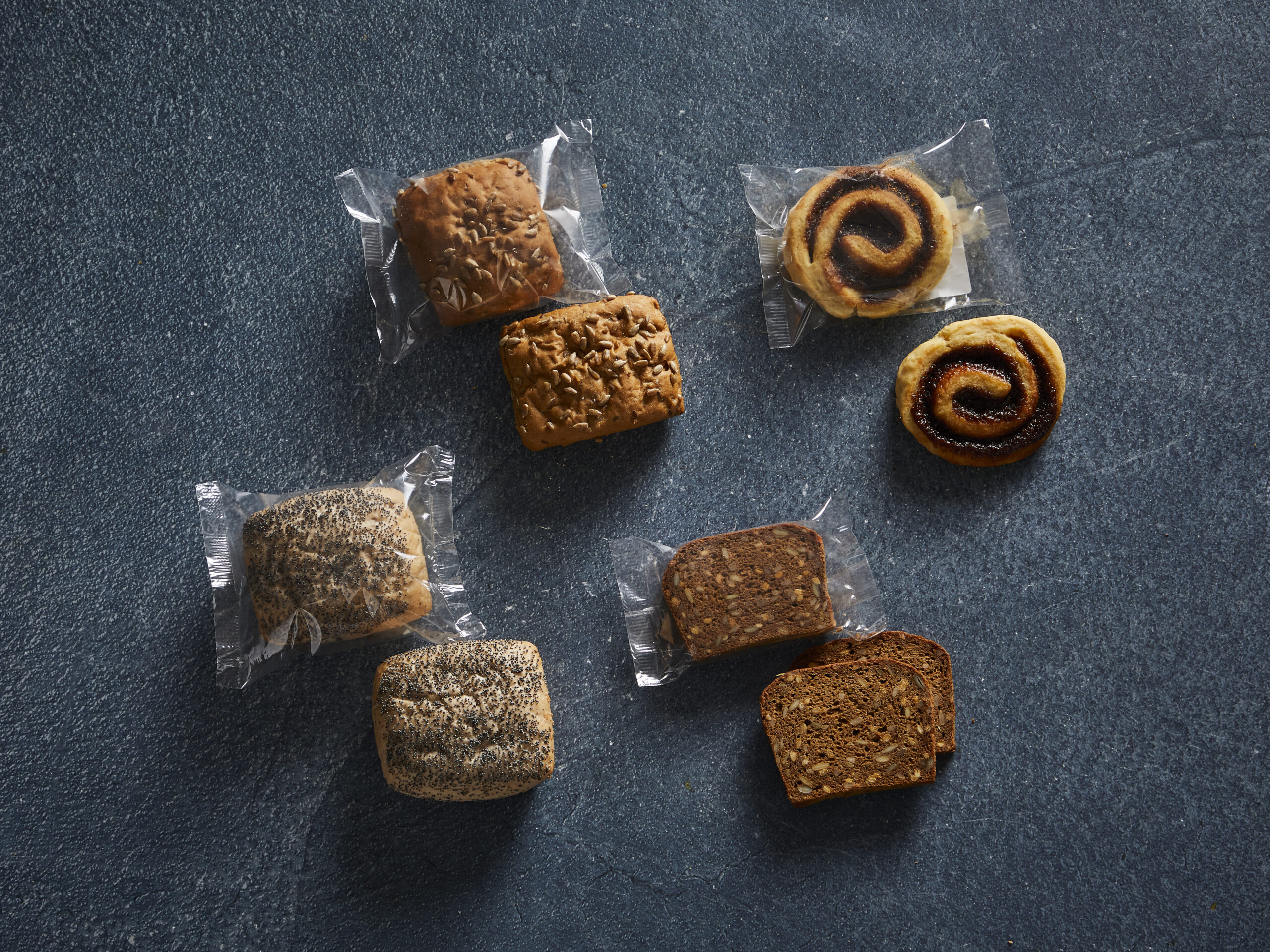 Frozen gluten free bakery items in packaging formats